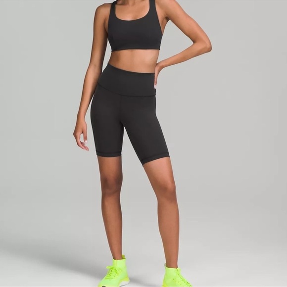Lululemon Wunder Train High-Rise Short 8" - Black 6 - Picture 1 of 6